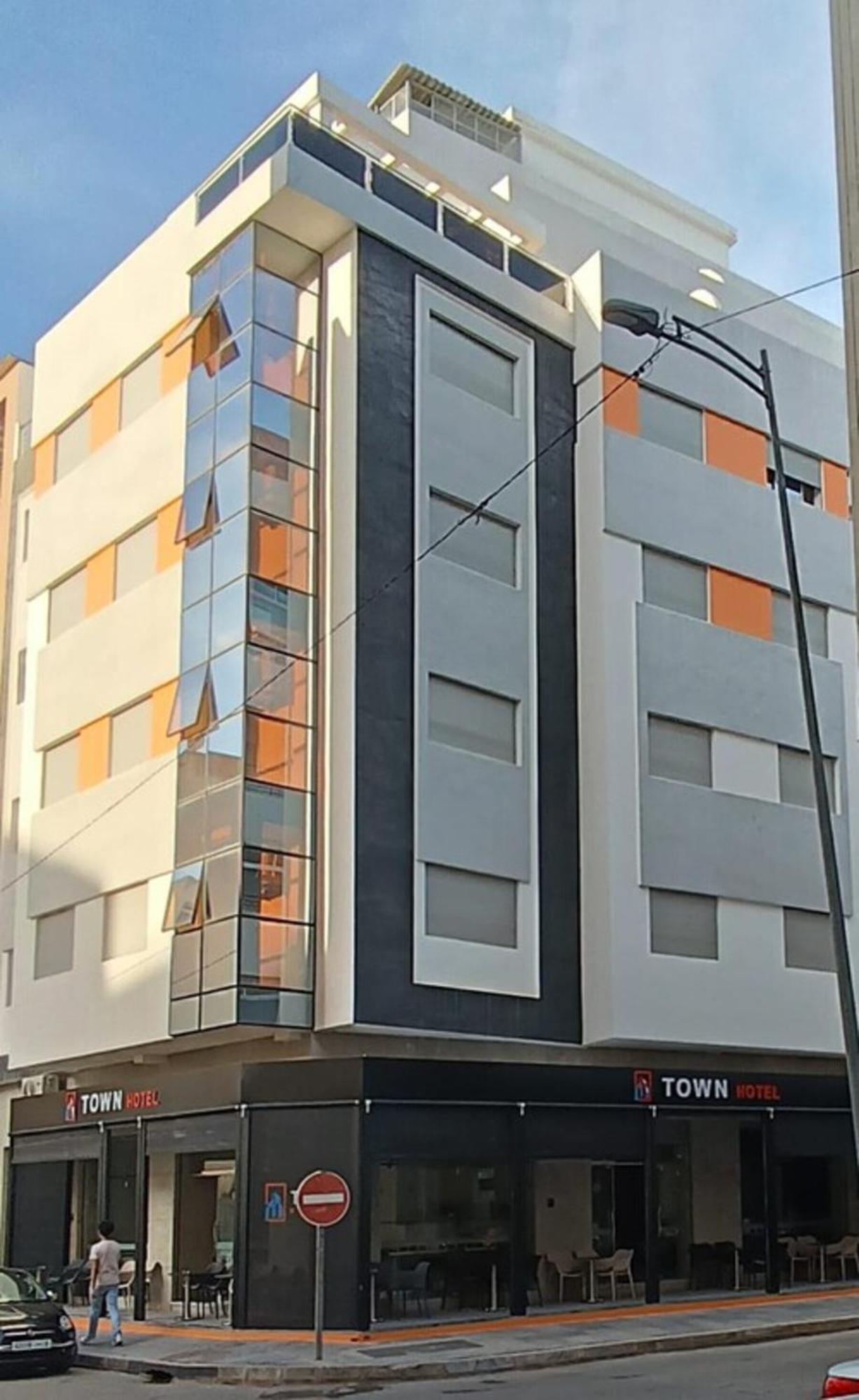 Town Rooms Kenitra Bagian luar foto